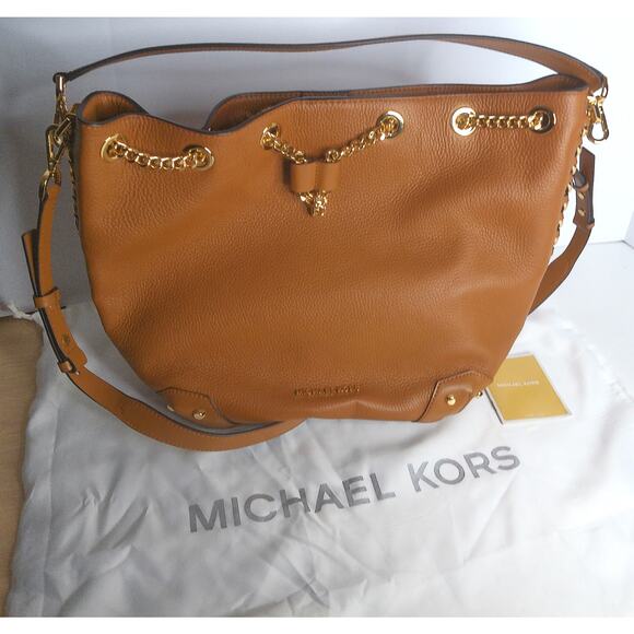 Michael Kors Alanis Large Pebbled Leather Bucket Bag Acorn New With Dust Bag - Picture 5 of 15